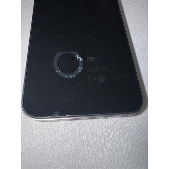 Apple iPhone 4s - A1387 - Black Smartphone - Unknown Storage and Carrier! - Picture 3 of 3